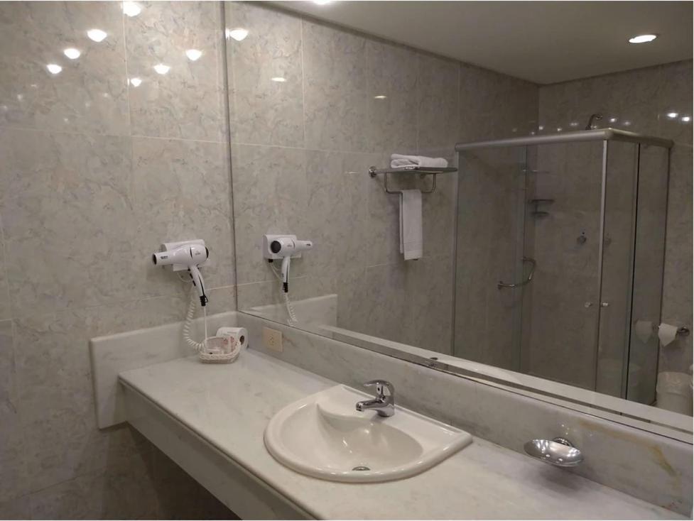 Master Plaza Hotel Барбасена Экстерьер фото